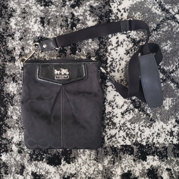 Coach Crossbody Purse - Picture 8 of 8